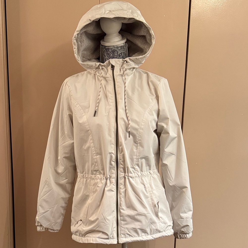Avalanche Women's Hooded Snow Jacket in Off White
